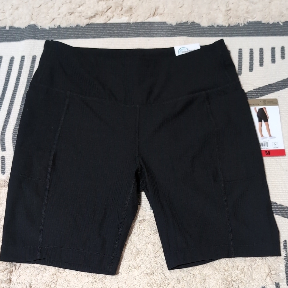 Mondetta Women's Black Bike Shorts